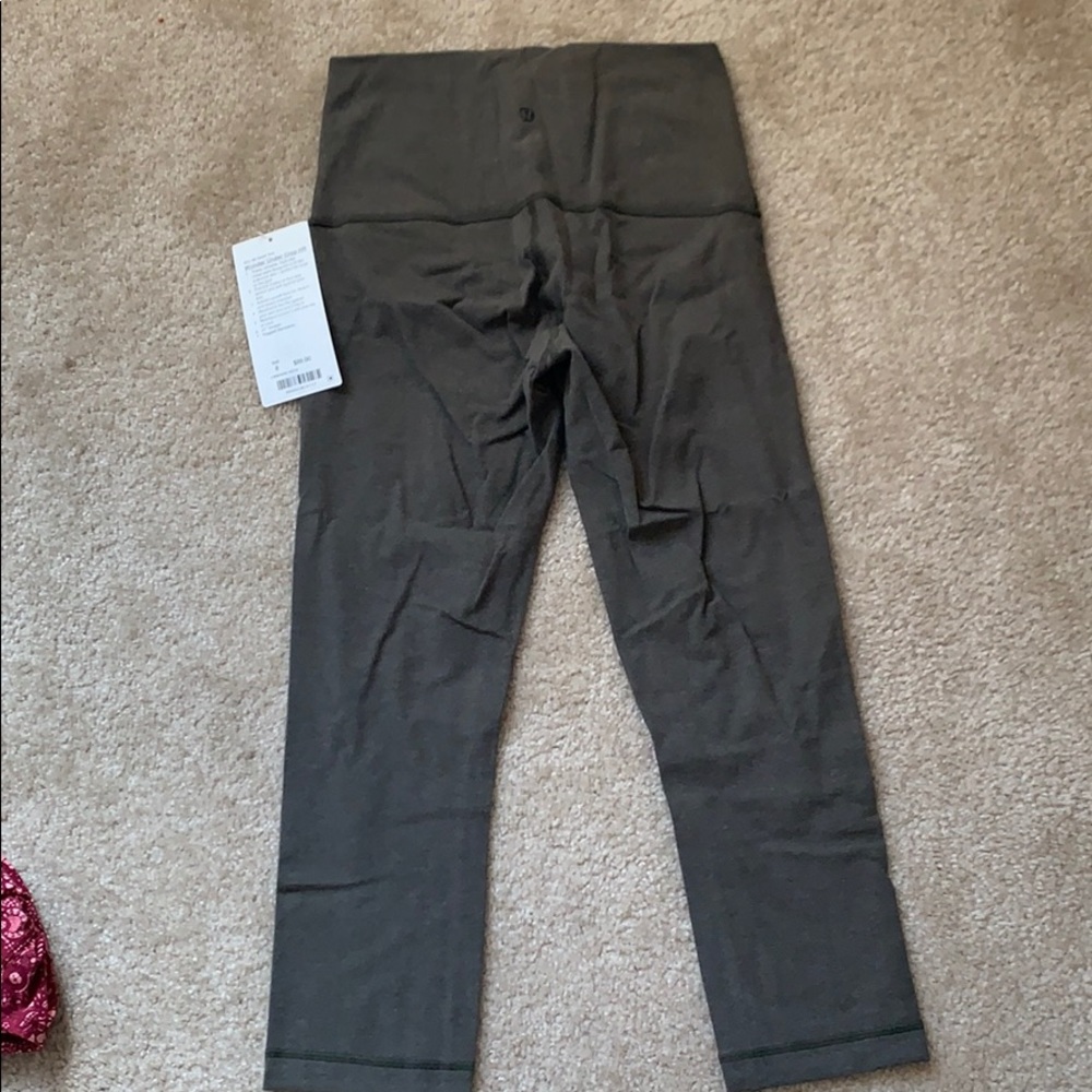 Lululemon Wunder Under Crop Leggings